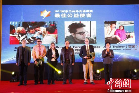 <a href=http://www.25b.com.cn target=blank>Ͼ</a>ͩߣԸΪͩ<a href=http://www.25b.com.cn target=blank>Ͼ</a>
