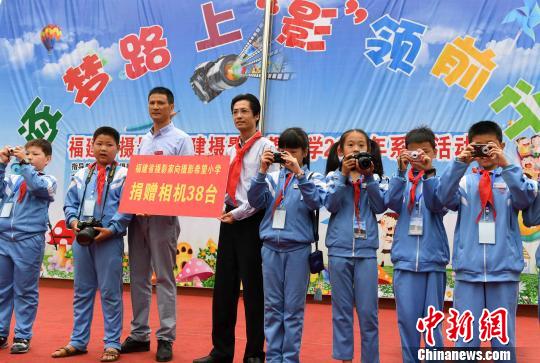 <a href=http://china.city28.com target=blank>й</a>׸ӰϣСѧ20ϣ֮·Ӱǰ